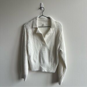 H&M white fuzzy sweater